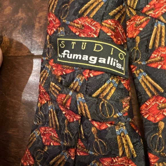 Vintage Tie with cigars and ashtrays by Fumagai’s - Picture 2 of 8
